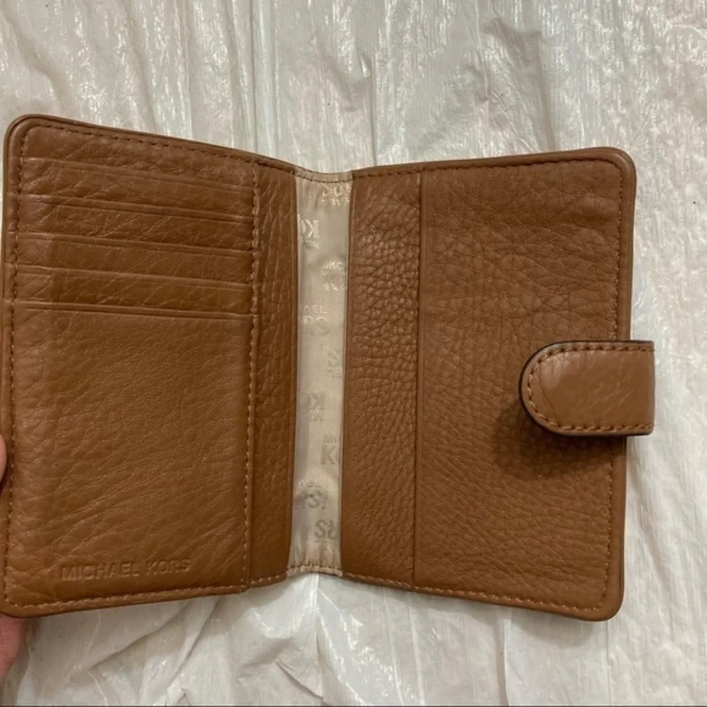 Michael Kors light brown leather side opening wallet